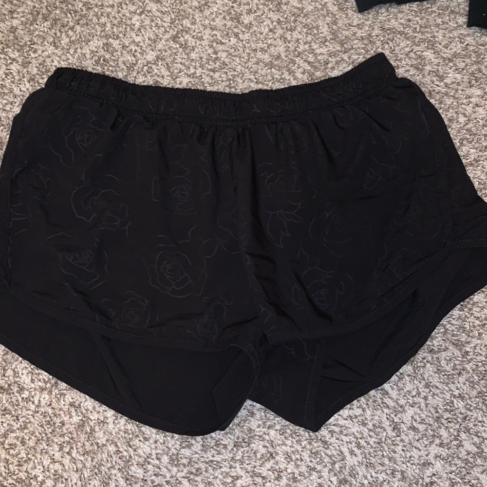 Rose black running shorts